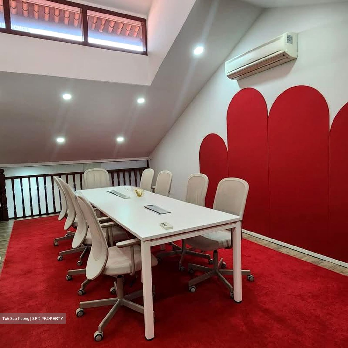 Tras Street (D2), Office #584309301